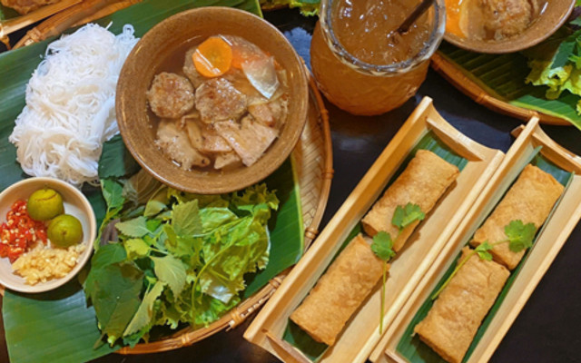 Bún Chả Hà Nội Hương Xưa - Xuân Thuỷ