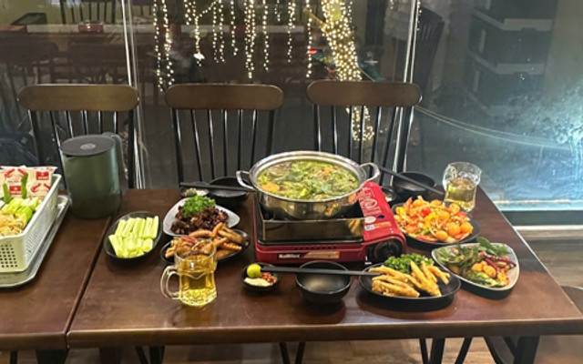 Lẩu Gà Ớt Hiểm Cô Béo - 92 Ô Chợ Dừa