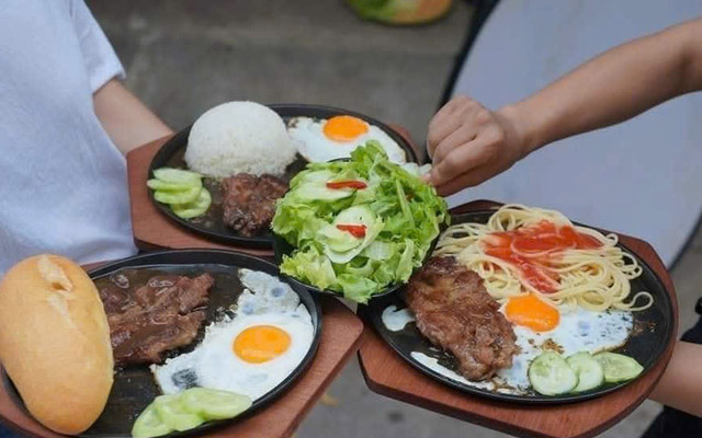 Bít Tết Đường Phố - 69 Nguyễn Hoàng Tôn