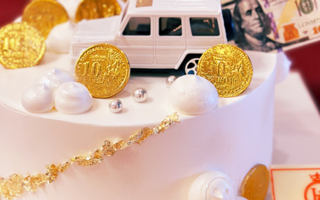 Bánh Kem Helen Bakery