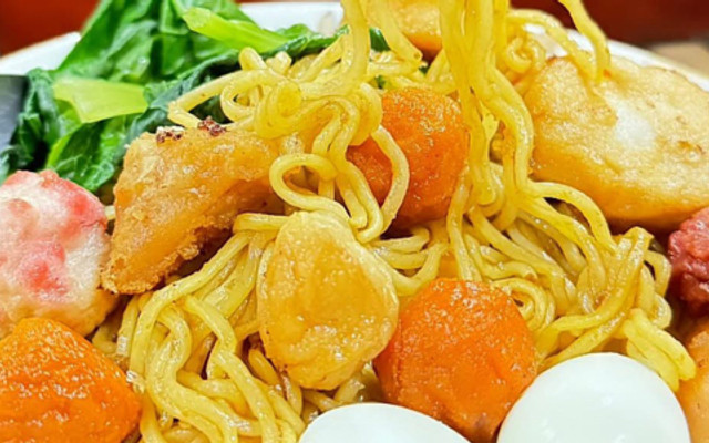 Bếp Cô Hiền - Mỳ Trộn Indomie, Viên Chiên & Trà Tắc