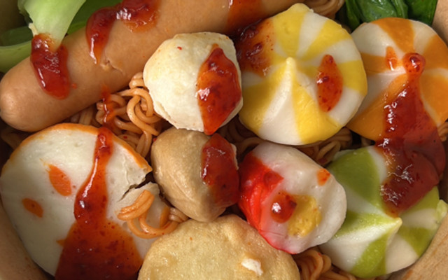 Mì Trộn Cả Thế Giới - Mì Trộn Indo Full Topping & Ăn Vặt - Minh Phụng Quận 11