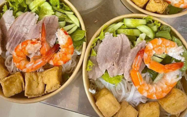 Tré Trộn - Gỏi cuốn Bếp Anh Bé