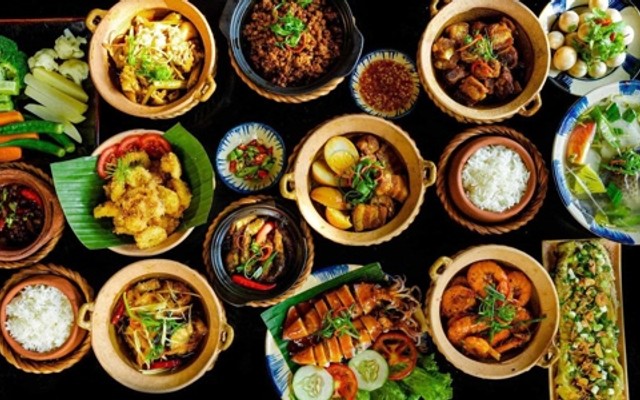 Quán Cơm Chị Cả