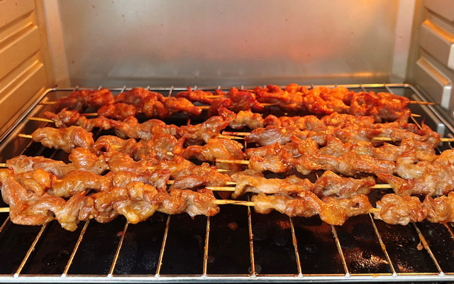 Mê Bếp - Bún Thịt Nướng & Gỏi Cuốn