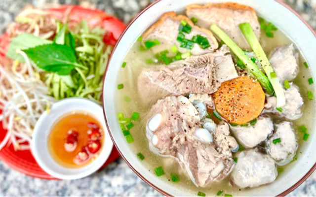 Điểm Tâm Sáng 94 - Hủ Tiếu, Bún Mọc & Bún Bò Gân - 94 Phạm Ngọc Thạch