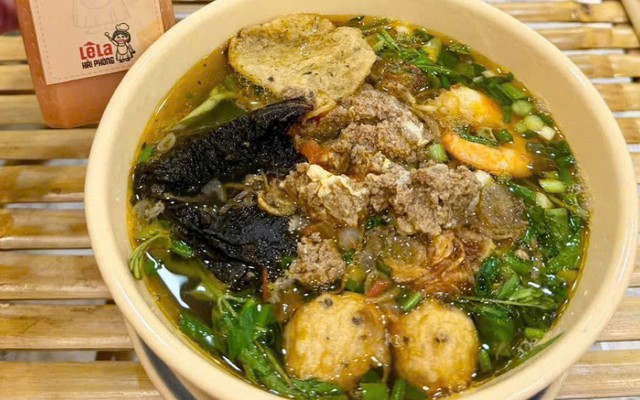 Bánh Đa Cua, Bún Ngan & Bún Cá - Lê La Hải Phòng