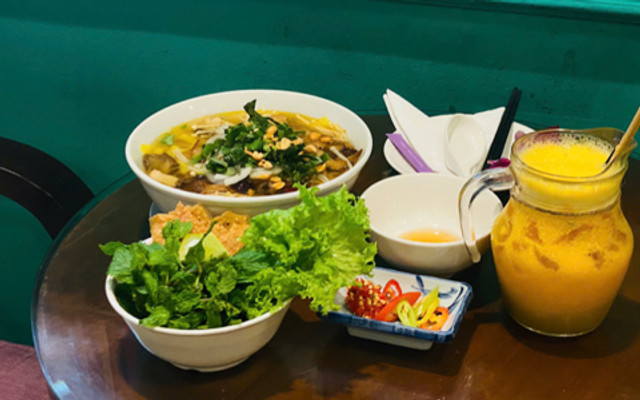 Bông Súng - Âm Thực Chay & Coffee - Bà Huyện Thanh Quan