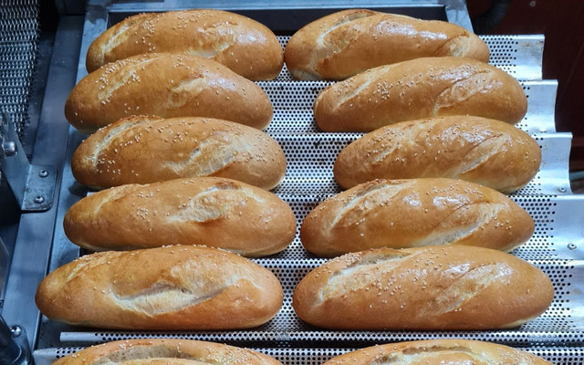 Bánh Mì Hoàng Vũ - Bánh Mì Thịt Nướng - 673 Trương Công Định