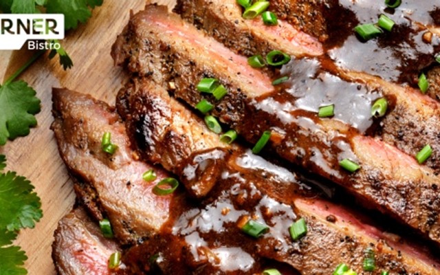 Corner Bistro - Lumiere