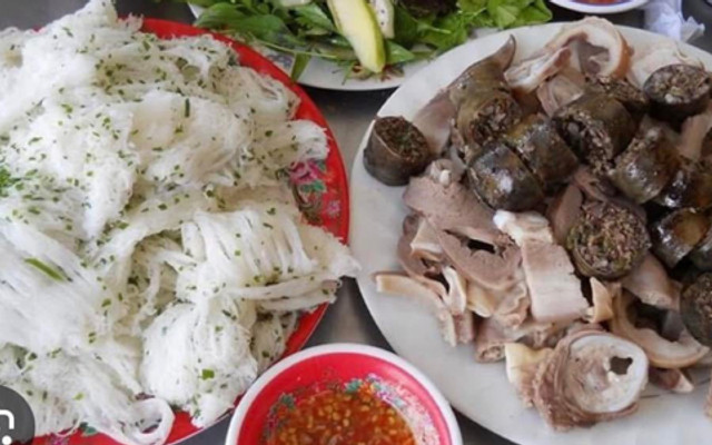 Bánh Hỏi Cháo Lòng Cô Mai - Lòng Hấp & Bánh Quê