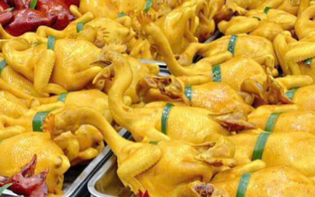 Gà Ủ Muối Thảo Mộc - Vĩnh Tiến