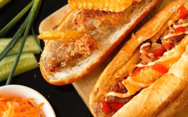 Tiệm Nhà Ú - Bánh Mỳ Nem Khoai & Trà Chanh - Định Công