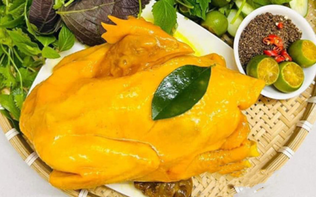 Gà Ủ Muối Bếp Vân