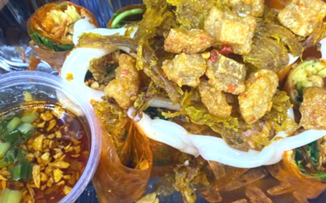 Bánh Tráng Nhi - Bánh Tráng Cuộn & Bánh Tráng Trộn