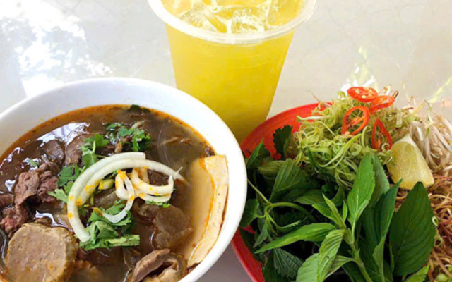 Cô Yến - Bún Bò, Canh Bún & Bánh Đa - Trần Quốc Toản
