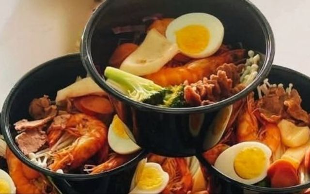 Mỳ Cay & Trà Sữa Cô Nhỏ - Võ Văn Tần