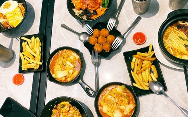 Mì Cay & Ăn Vặt - Korean Food