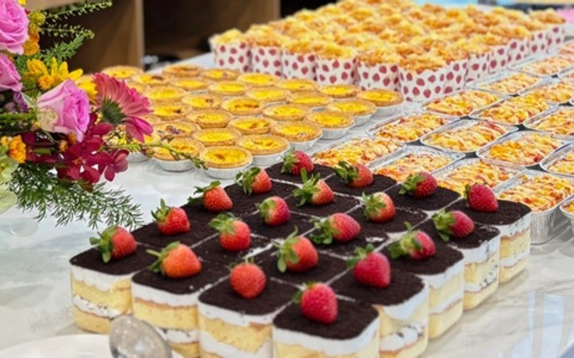 Tiệm Bánh Bố Già - Bánh Kem & Bánh Ngọt