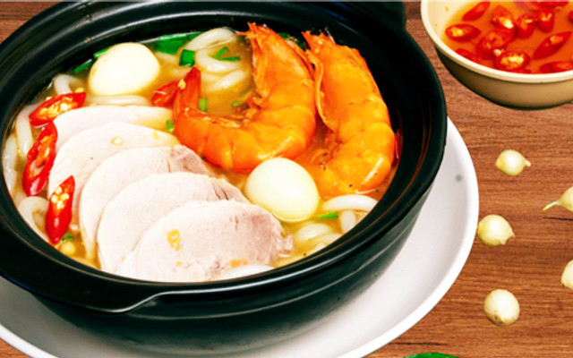 Bánh Canh Cá Lóc Vy Vy - 197 Phan Trung