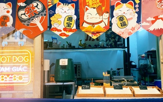 Hot Dog Tam Giác By Bo - Hưng Phú