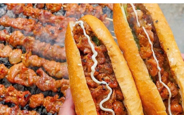 Bánh Mì Ông Trẻ - Bánh Mì Thịt Nướng Sốt Trứng Muối  - Tân Chánh Hiệp 26