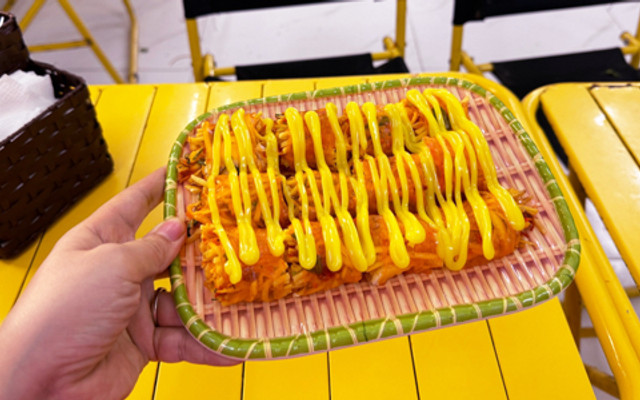 Bánh Tráng Huyền Linh - Bánh Tráng Trộn, Bánh Tráng Nướng & Bánh Tráng Cuộn - 68 Triều Khúc