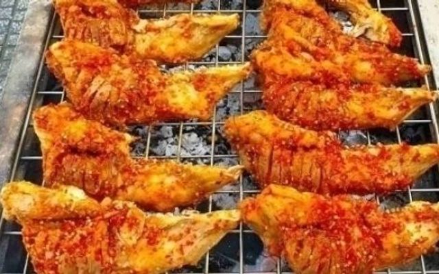 Quán Nướng Hải Định - Má Heo, Chân Gà & Chim Cút Nướng