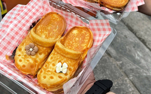Bánh Dép Crocs Phô Mai 205