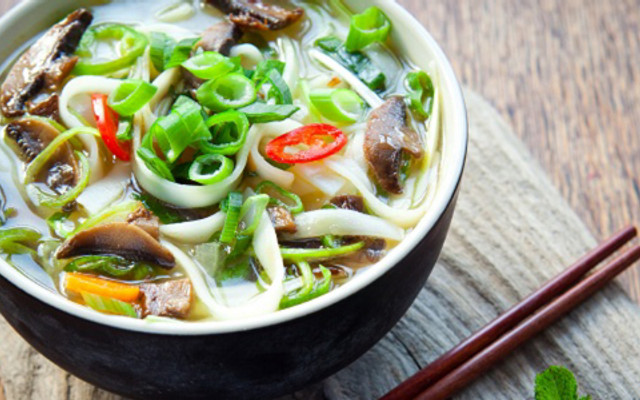 Cơm Chay Thiện Tâm 1 - Phở Chay - 83 Nguyễn Văn Cừ