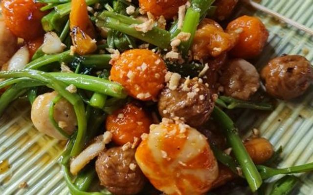 Ăn Vặt Chú Cóc - Mì Trộn Viên Chiên & Nước Ép Trái Cây - 248/16 Nguyễn Thái Bình