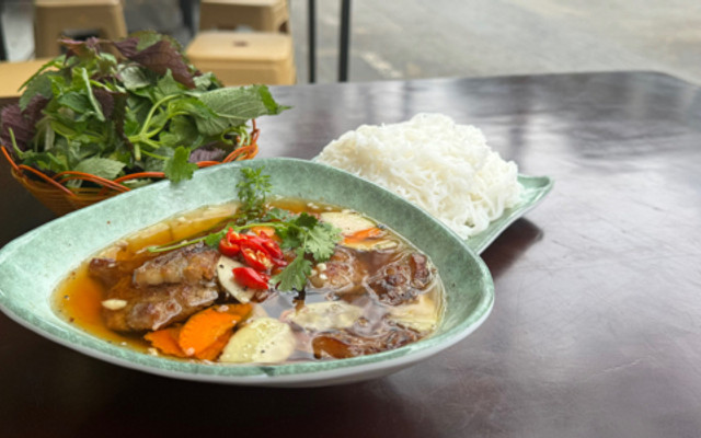 Bún Chả Lộc Vừng
