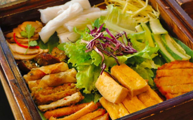 Nem Nướng Tuy Hoà - Trần Hào