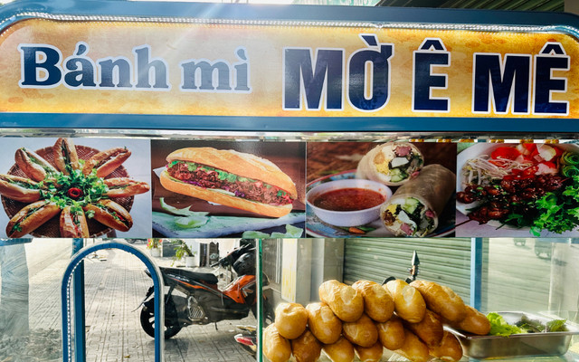 MỜ Ê MÊ - Bánh Mì, Nước Ép & Sinh Tố - 1165 Phan Văn Trị