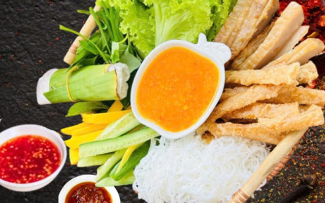 Nem Nướng Ninh Hòa - Cherry