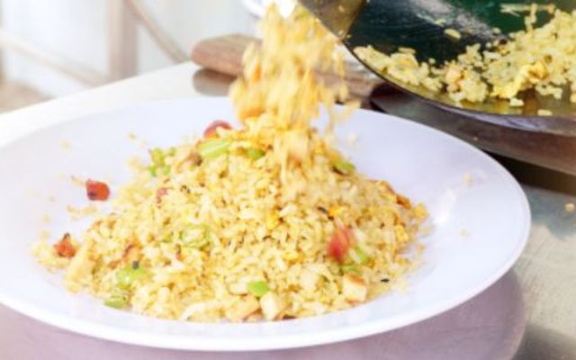 Tiệm Ăn Ba Tàu - Đồ Chiên Xào - Tam Bình