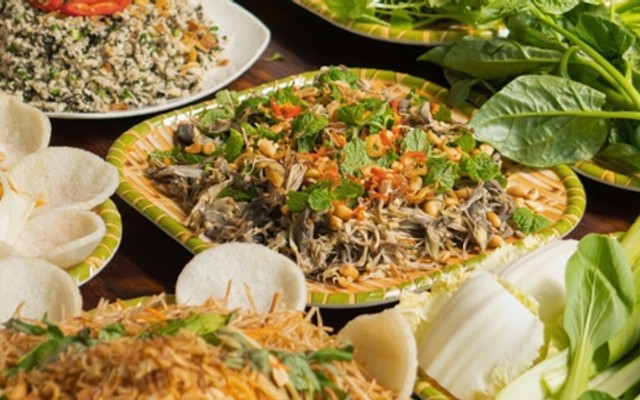 XÓM Chay & Cơm Văn Phòng - Quang Trung
