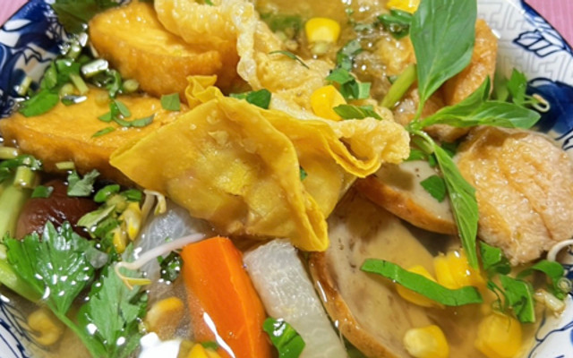 Quán Chú Tư - Hủ Tiếu Chay - Tạ Quang Bửu