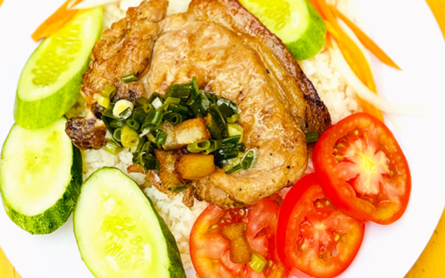 Cơm Tấm Ba Anh Em - Dương Quảng Hàm