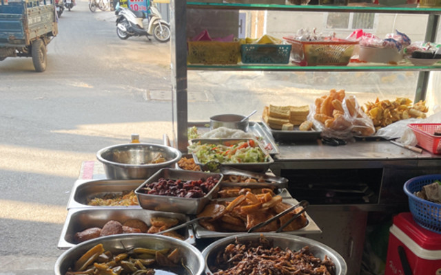 Cơm Chay Thành Đạt - Đường Số 1