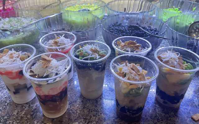 Ăn Vặt Cô Bơ - Chè & Sữa Chua - Đại Học Nông Lâm