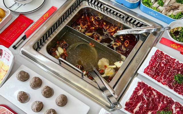 Bát Hợp Viện - Lẩu Bò Triều Châu - KDC Việt Sing