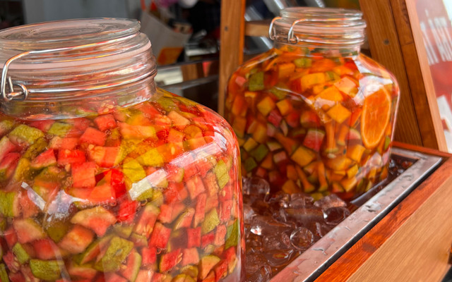 Tiệm Trà Trái Cây Tươi - HynTea - 13 Lê Lợi