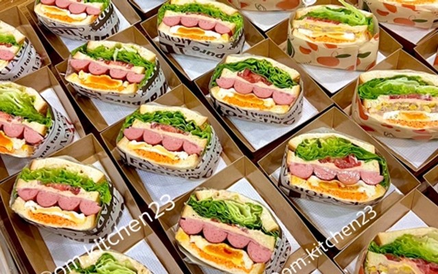 Om Kitchen - Sandwich & Đồ Ăn Vặt
