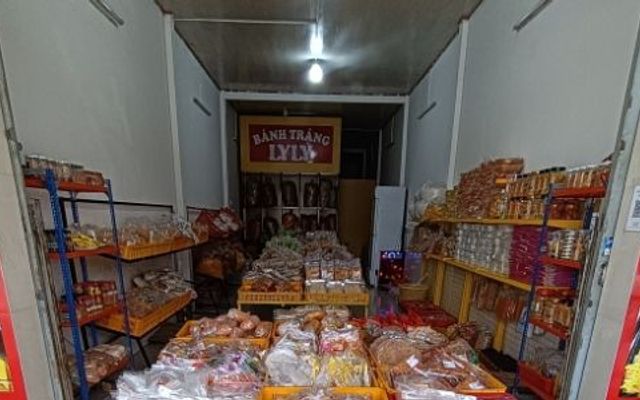 Ăn Vặt & Bánh Tráng Ly Ly