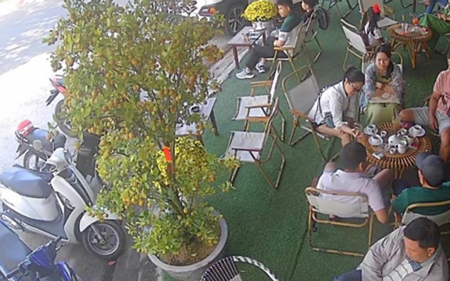 Coffee Gấu Trúc - 12 Nguyễn Du