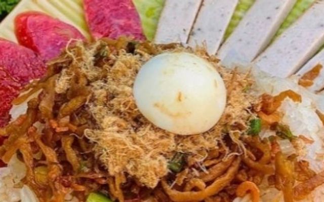 Gỏi Cuốn & Xôi Mặn Cô Hương