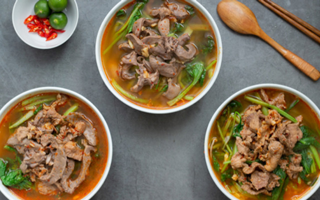 Mì Chua Cay & Mì Xào Tim Cật - 108 Phố Viên