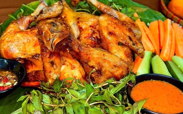 Tiệm Gà TÚK TÚK