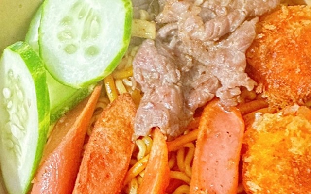 Hai Ông Bà - Mì Trộn & Cơm Cuộn - Dư Hàng